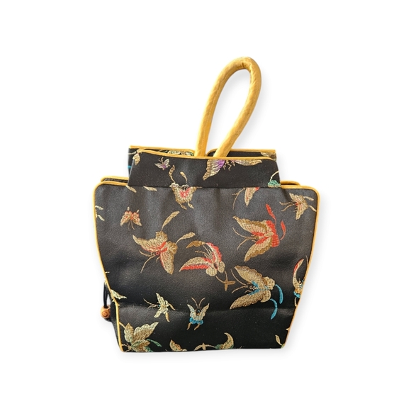 Butterfly Clutch - Picture 2 of 4